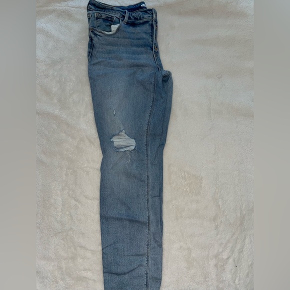 Light blue distressed high waisted jeans - Picture 3 of 5